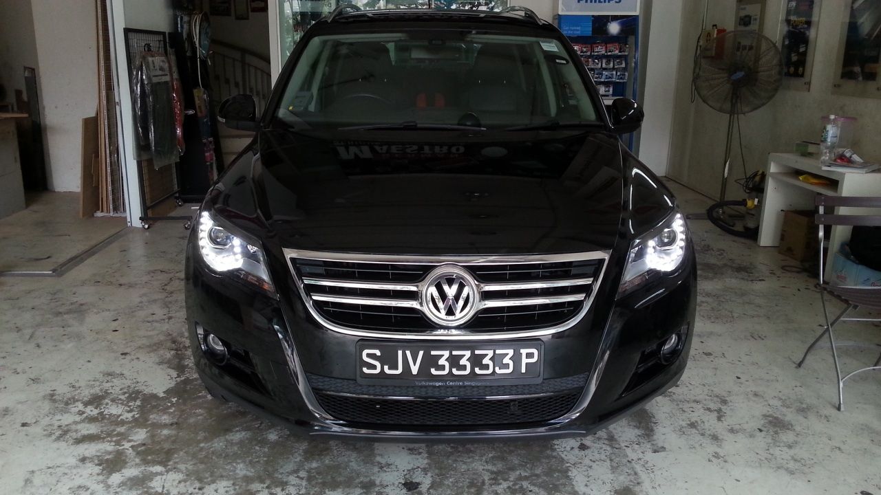 CBX RNS510 & Accessories Tiguan Aftermarket Xenon Headlights with